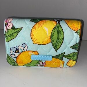 Vera Bradley RFID Small Bifold Wallet in Cotton, Lemon 🍋 Grove fabric NWT